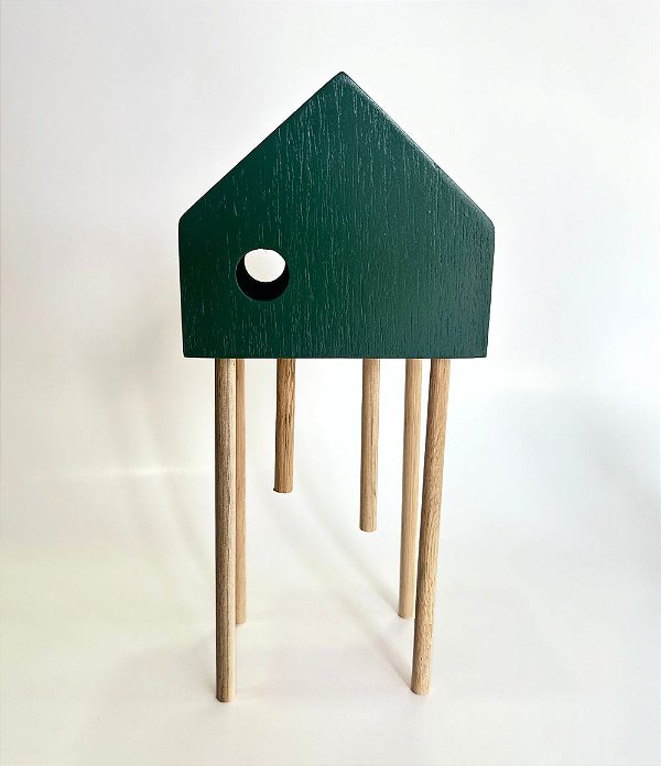 Escultura Palafita em Madeira Verde (25x12)