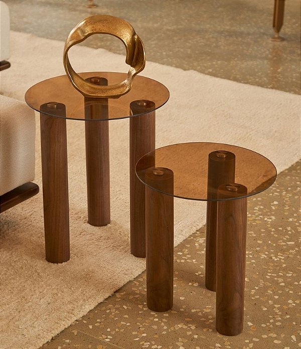 Conjunto de Mesa Lateral Redonda em Madeira e Vidro (2 Tamanhos)