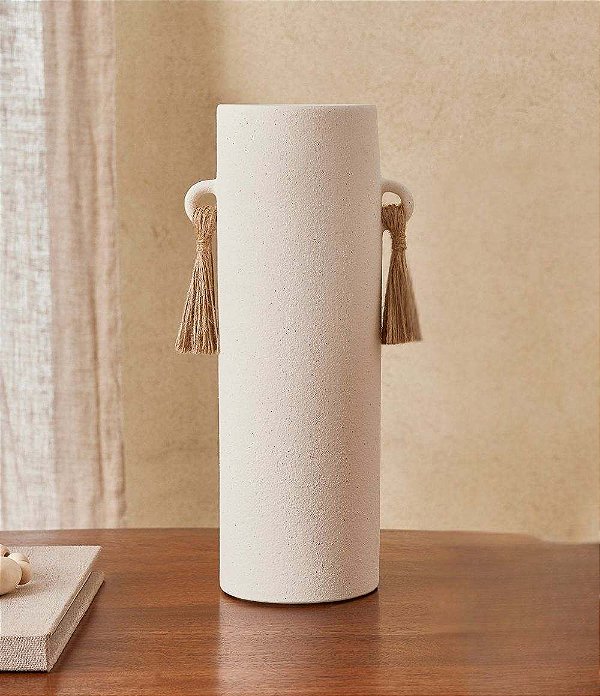 Vaso Decorativo em Cerâmica com Alças e Tassel (32x15)