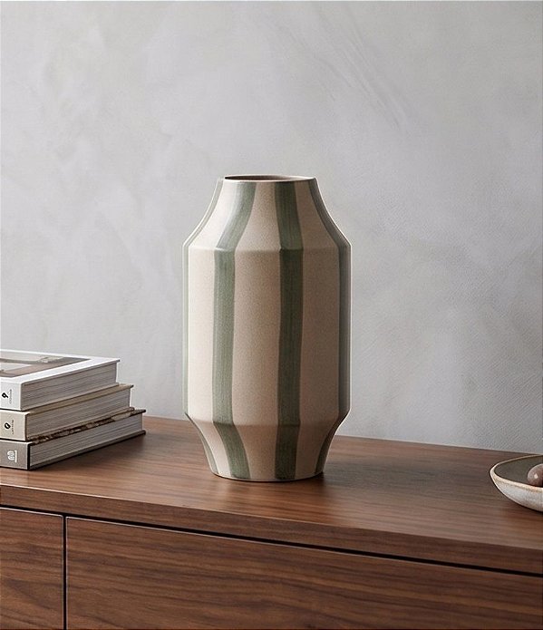 Vaso Decorativo em Cerâmica com Listras Verdes (28x16CM)