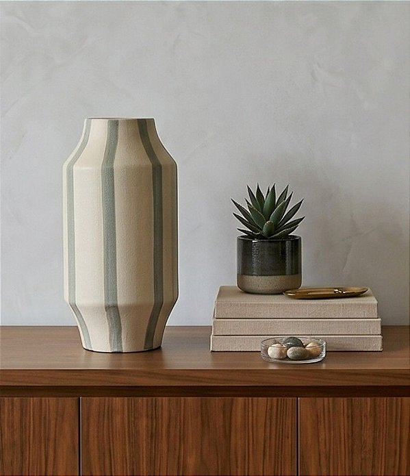 Vaso Decorativo em Cerâmica com Listras Verdes (38x21CM)