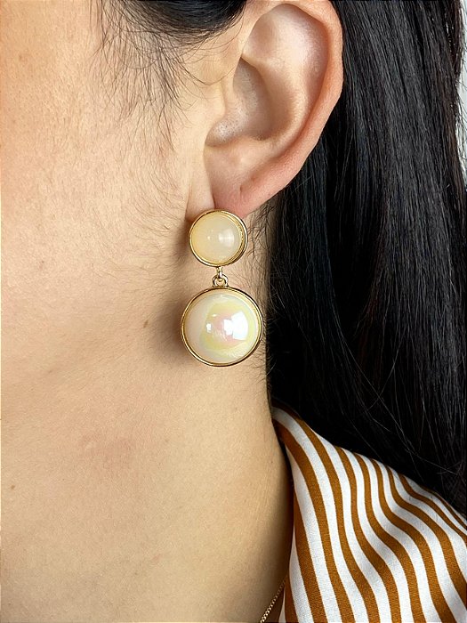 Brinco Pérola Mabe Dourado