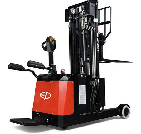 Paleteira Elétrica Retrátil Lítio CQE 15R - 1,5 tons elevação 5,5m