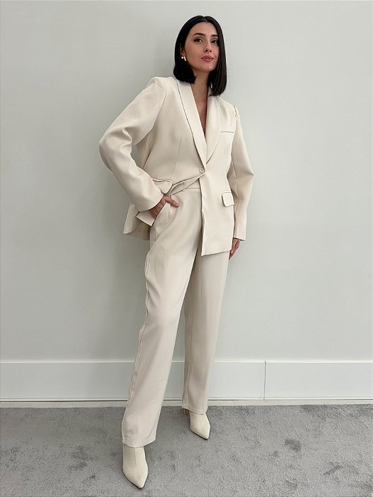 CONJUNTO CHARLY - BLAZER E CALÇA EM ALFAIATARIA