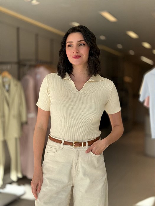 BLUSA TRICOT GOLA POLO MANGA CURTA FEMININA