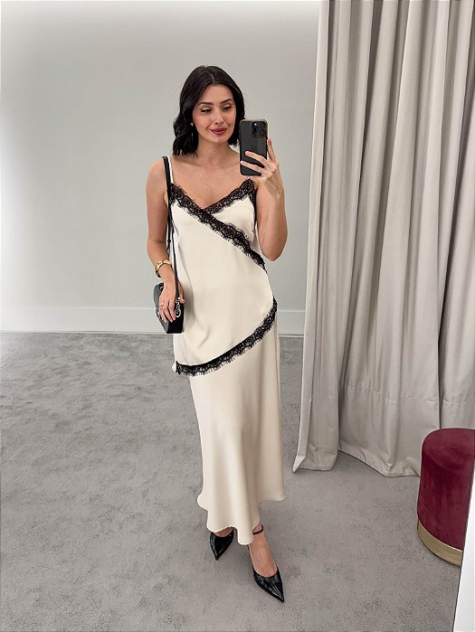 Regata Feminina Cetim com Renda Assimétrica