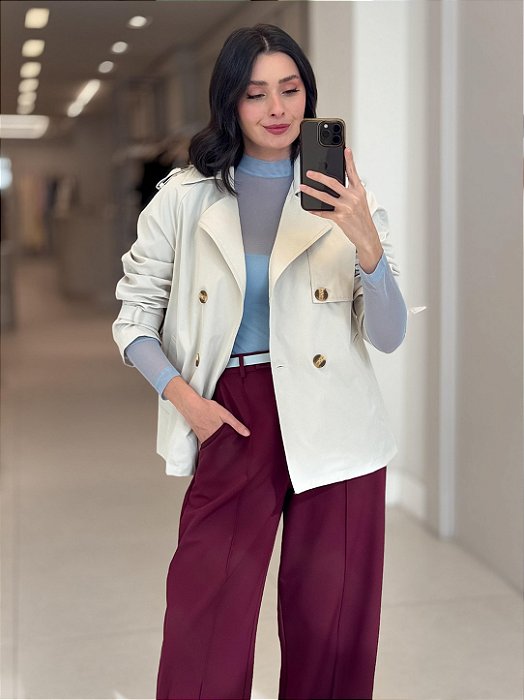 Trench Coat Curto Elegante