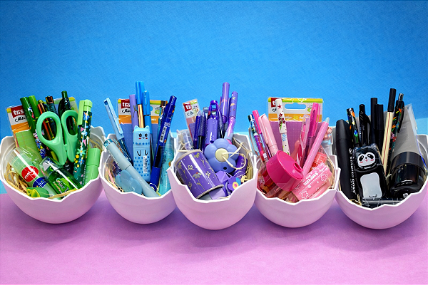 NOVIDADE !!!! Ovo de Páscoa Papelaria Cores