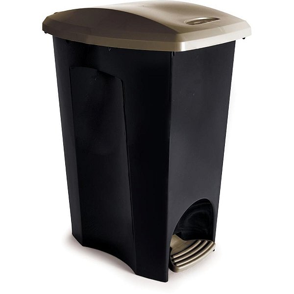 Lixeira ecoblack 48l preta com pedal - plasutil (unidade)