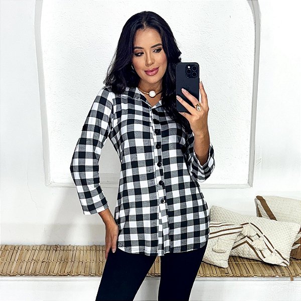 Camisa confortável social de malha estampadas