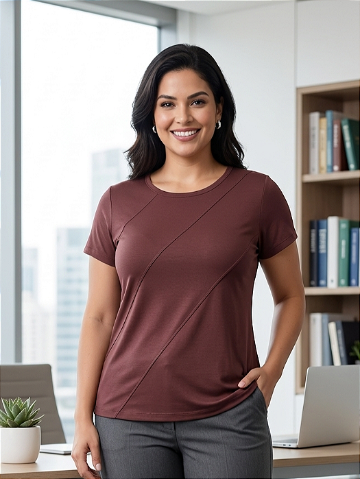 Blusa de manga curta com três frisos na diagonal rayra