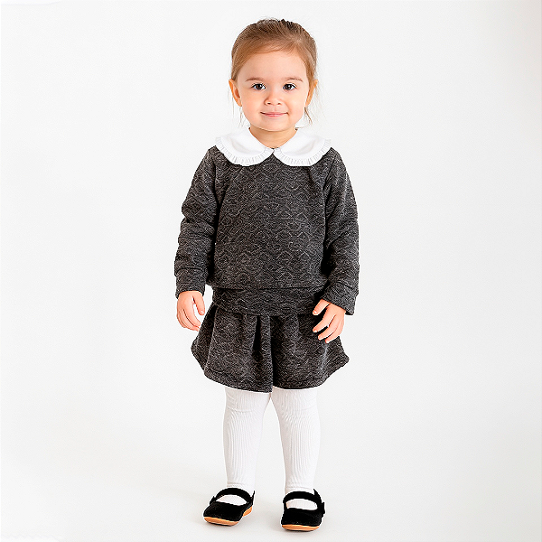 Conjunto com saia