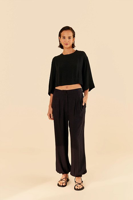 Calça Cenoura Pregas
