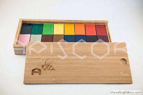 CAIXA DE BAMBU com 16 Blocos Sortidos