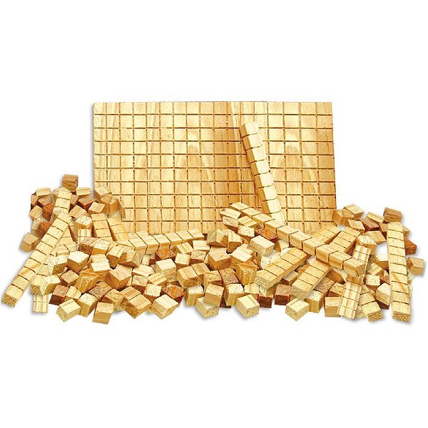 Material Dourado com Estojo de Madeira 111 Peças