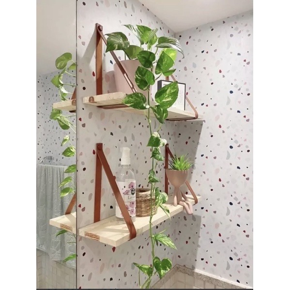 ￼PRATELEIRA ALÇA DE COURO 50cm, acabamento perfeito com tapa parafuso