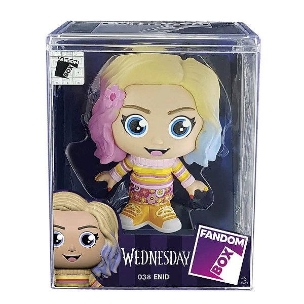 Boneco Fandom Box Enid Série Wandinha Wednesday Colecionável com Caixa Expositora