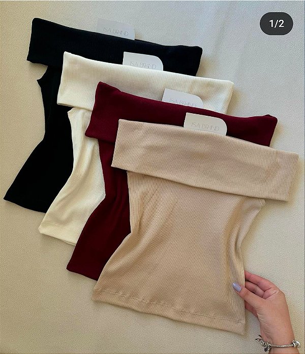 Blusa Lily canelada bordado