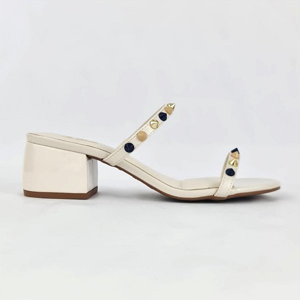 Tamanco off white salto medio tiras spike coloridos Divalentini