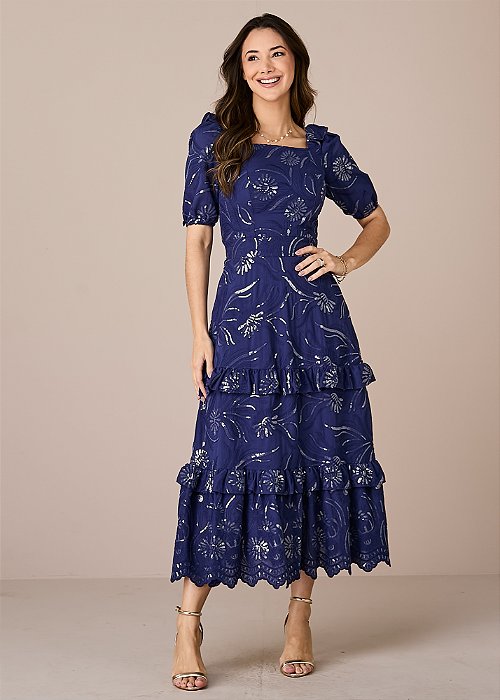 Vestido Amelia Midi Bordado Azul Tatá Martello