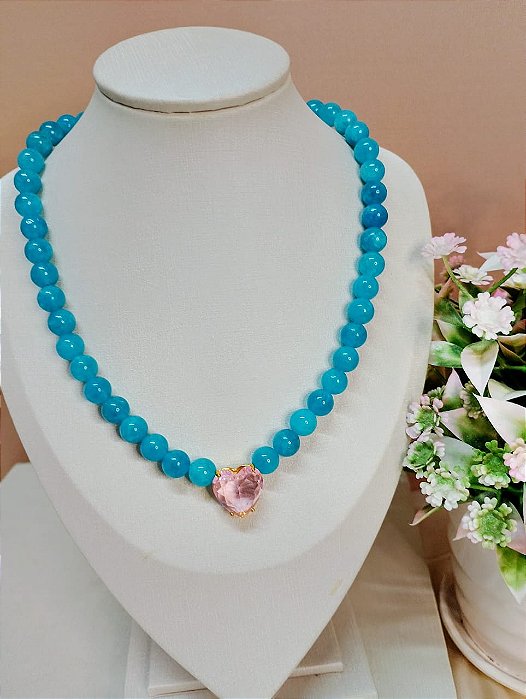 Colar Pedra Natural -Jade Amazonita Azul  e Pingente Zircônia Coração
