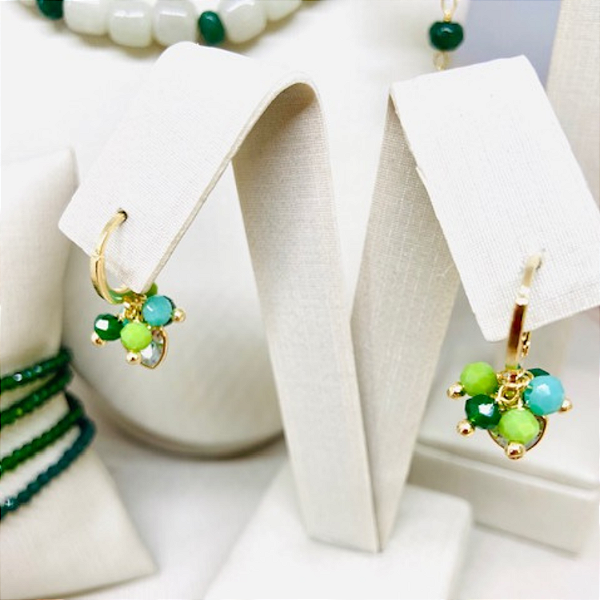 Brinco Aurora Verde – Folheado a Ouro 18k com Cristais
