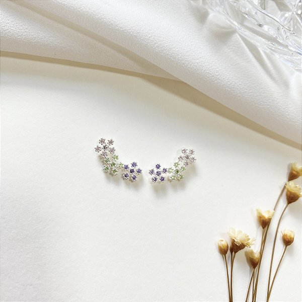 Brinco Ear cuff flores cravejadas