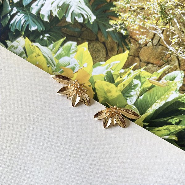 Brinco meia flor lisa