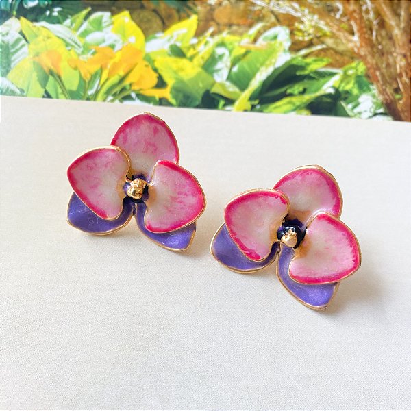 Brinco orquídea resinada M