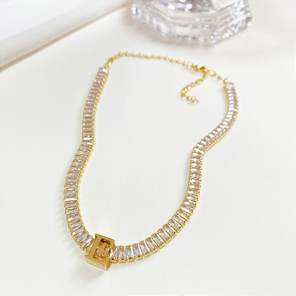 Choker zircônia baguete com inicial removível