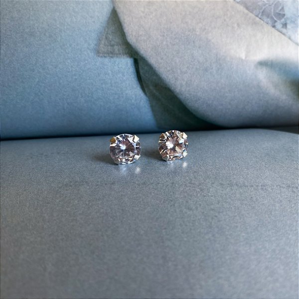 Brinco ponto de luz em zircônia