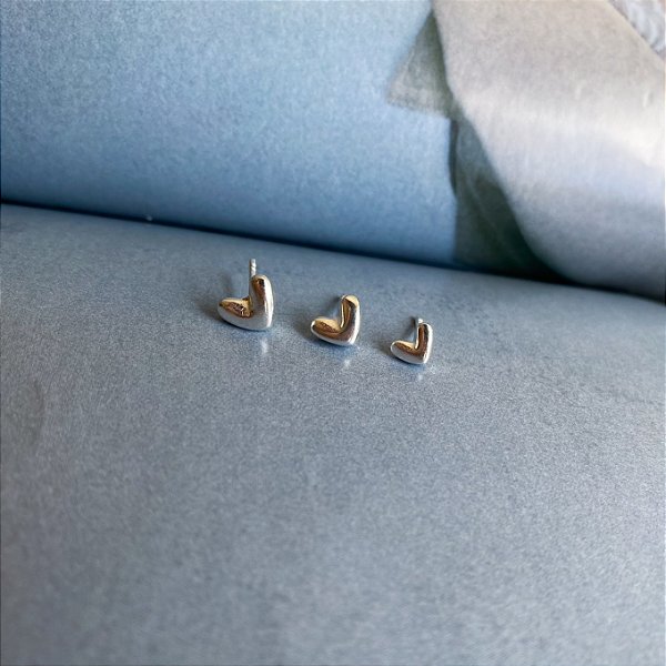 Trio brincos corações lisos