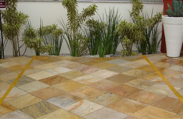 Pedra São Tomé Serrada Amarela 37x37 m²