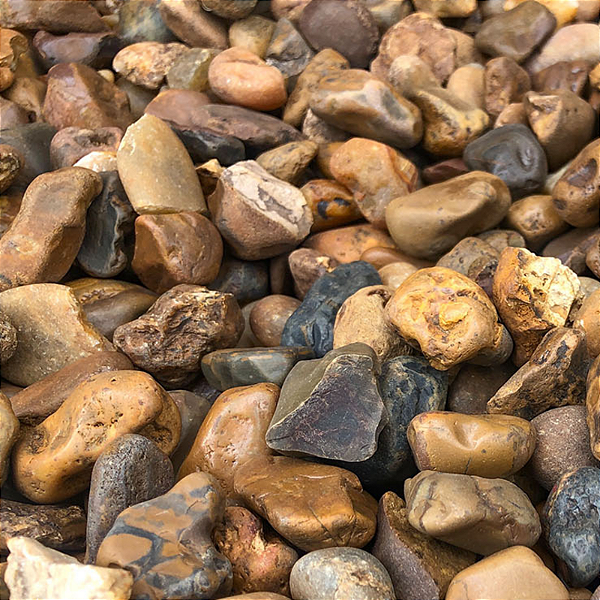 Seixo de Rio Marrom n°02 20 kg