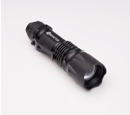 LANTERNA INVICTUS BOLT - 100 lúmens