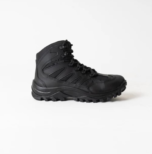 BOTA INVICTUS TRACTOR HIKING