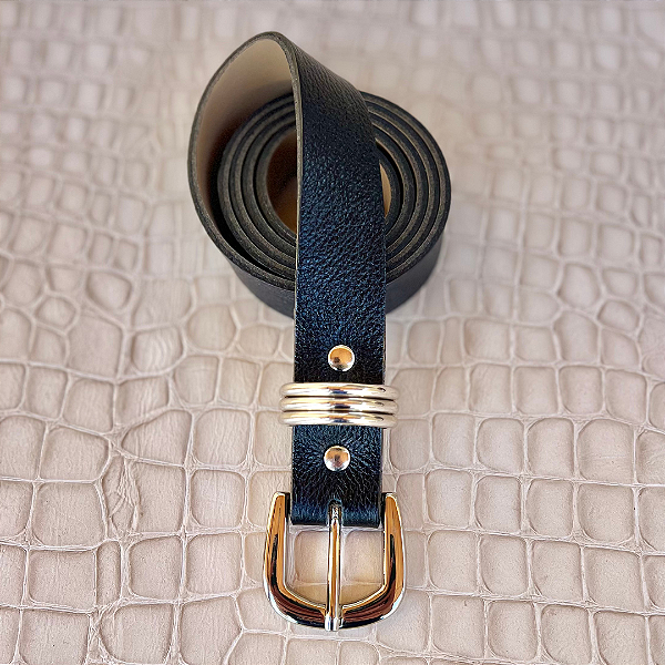 CINTO GABRIELA PRETO -FIVELA PRATA - COURO LEGÍTIMO - LARGURA DO CINTO 2,5CM