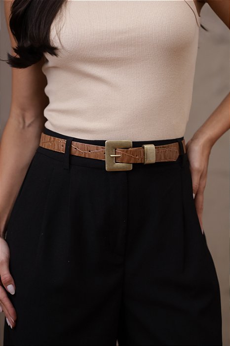 CINTO ESTELA CARAMELO - COURO LEGÍTIMO CROCO - LARGURA DO CINTO 2,0CM