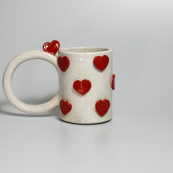 Caneca Corações Branca e Vermelha