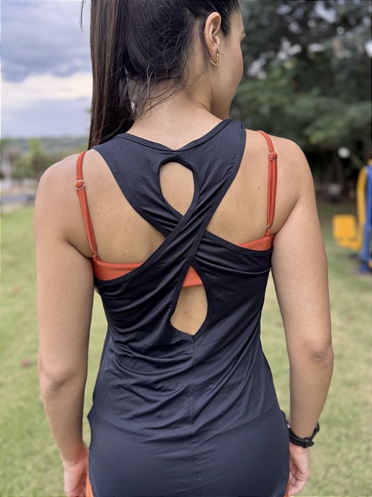 Regata cruzada preto