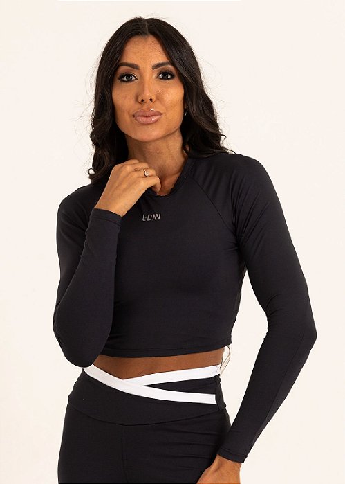 Cropped Poli manga longa preto