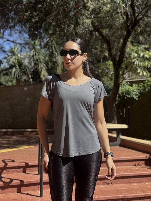 Camiseta Sarah cinza