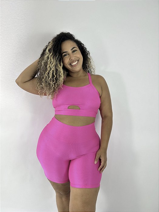 Bermuda Laís rosa