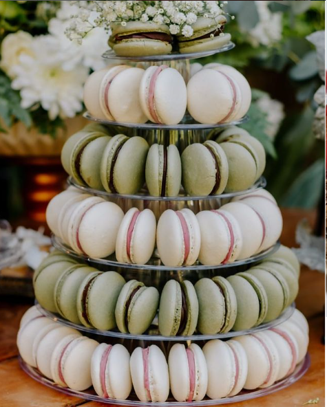 Torre de Macarons - 6 Andares - 85 macarons
