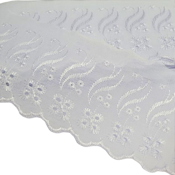 Bordado Inglês 9,0cm com 13,71 Metros Ref.903 Branco