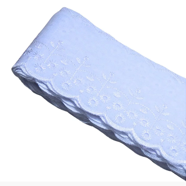 Bordado Inglês 7,0cm com 13,71 Metros Ref.701 Branco