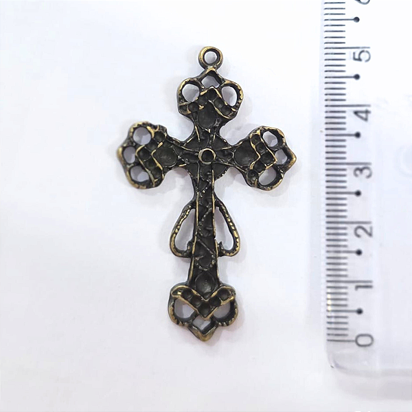 Pingente Cruz Fundição Cor-Ouro Velho Unidade Ref 2925