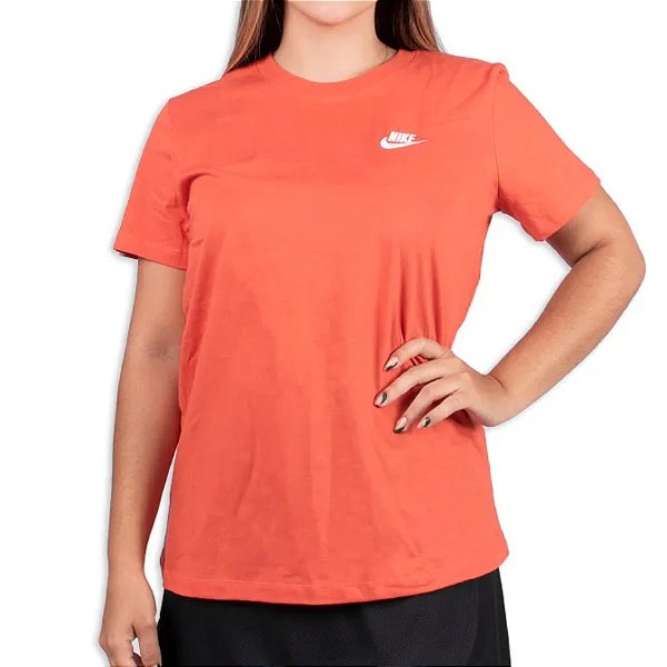 Camiseta Nike Asbury SS Crew Feminina