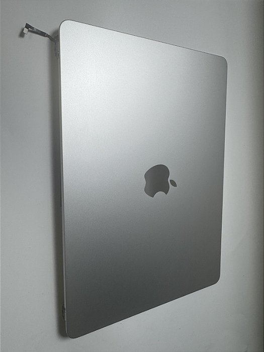 Tela Reposição  Apple MacBook Air 13" M2 M3 2681 A3113 2023 2024  Prata (Semi Novo)