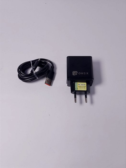 CARREGADOR TURBO USB PARA V8 67.5W ONEX CAR-3581